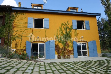 Fontanile, Strada Stazione