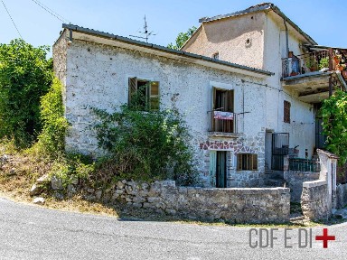 Pescorocchiano, Via della Fonte, 3