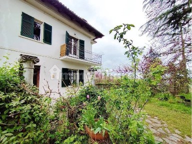 Cascina, buono stato, 342 m², San Damiano d'Asti
