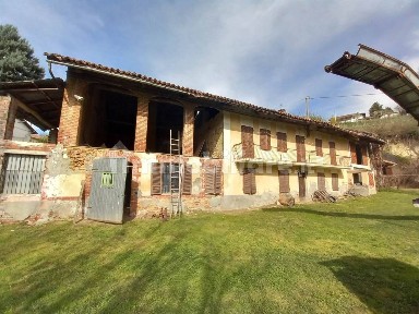 Rustico, da ristrutturare, 200 m², Ranello, Castelnuovo Don Bosco