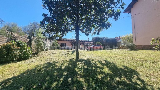 Casale, ottimo stato, 560 m², Nizza Monferrato