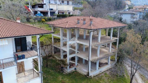 Poggio Bustone, Via delle fontanelle, 1