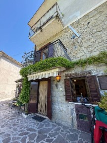 Petrella Salto, Via del Forno Guasto