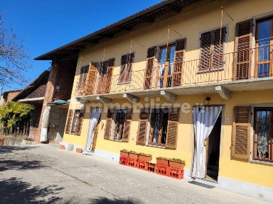 Cascina, buono stato, 598 m², Aramengo