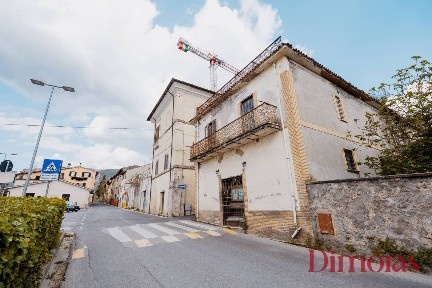 Terratetto unifamiliare via Vittorio Veneto, Centro, Cittaducale