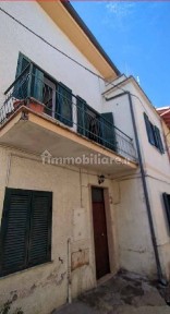 Casa indipendente all'asta via Cocceio 11, Fara in Sabina
