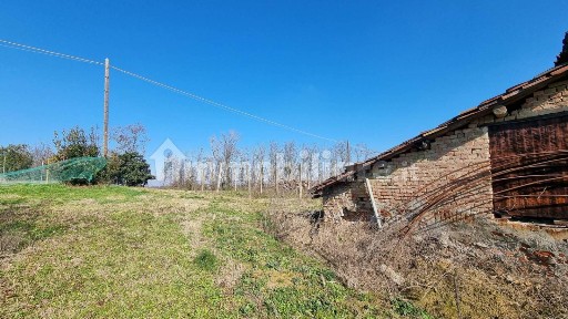 Rustico, da ristrutturare, 225 m², Mombercelli
