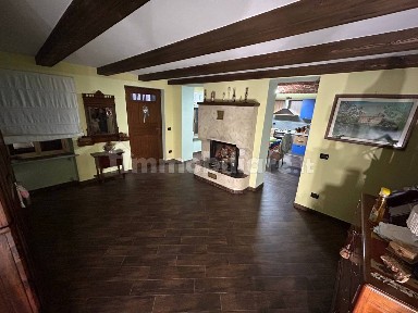 Cascina, ottimo stato, 320 m², Centro, Viarigi