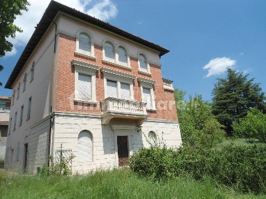 Villa unifamiliare via della Costituzione, Centro, Vergato