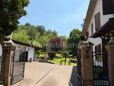 Villa unifamiliare via Lavino 196, Monte San Pietro