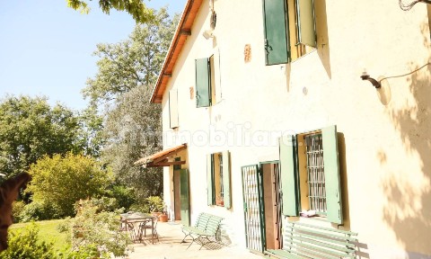 Villa plurifamiliare via Cavaioni, Collinare, Bologna