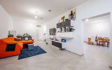 Villa bifamiliare, ottimo stato, 312 m², Minerbio