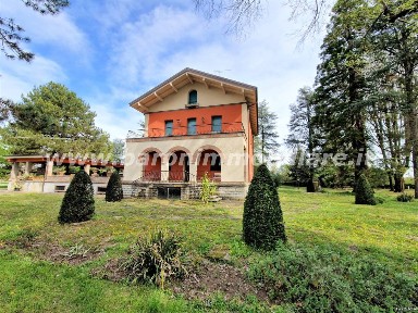 Villa unifamiliare via Marco Emilio Lepido 206, Aeroporto, Bologna