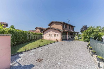 Villa unifamiliare via Bassa 4/3, San Giorgio di Piano