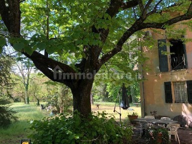 Villa unifamiliare, da ristrutturare, 513 m², Pizzocalvo, San Lazzaro di Savena