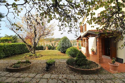 Villa bifamiliare via Ca' Priva 2, Pellizzara, Castel San Pietro Terme