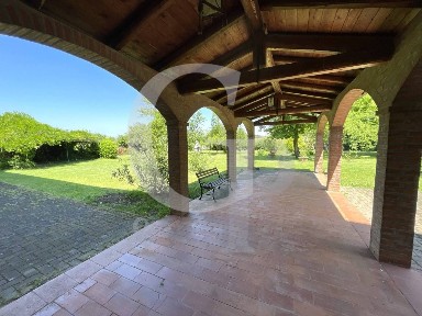 Villa plurifamiliare via Paradurone 4, Bazzano, Valsamoggia