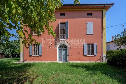 Villa plurifamiliare via Albertazzi 2, Castenaso