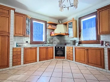 Molinella, Via Camerone, 11