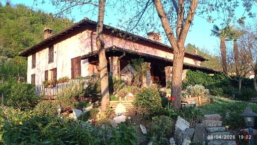 Villa bifamiliare via CISOjA 4, Stiore, Valsamoggia