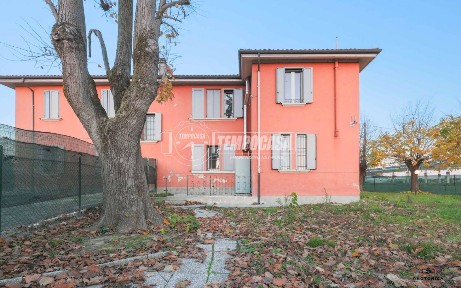 Villa unifamiliare via Persiceto 4, Anzola dell'Emilia