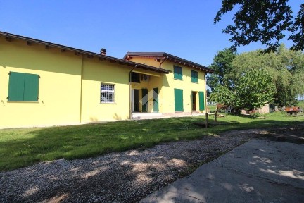 San Giovanni in Persiceto, Via RENO VECCHIO, 22