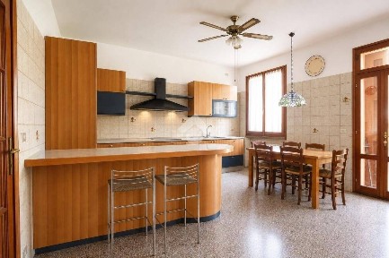 Anzola dell'Emilia, Via Garibaldi, 10