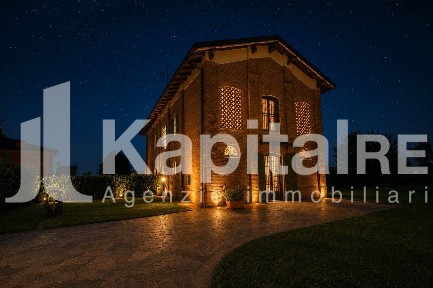 Villa bifamiliare via Zenzalino Nord, Budrio