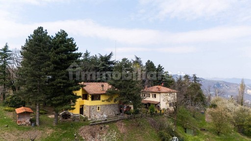Monzuno, Via Monte Adone