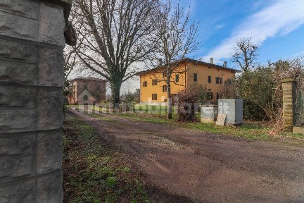 Sant'Agata Bolognese, Via Persiceto, 13