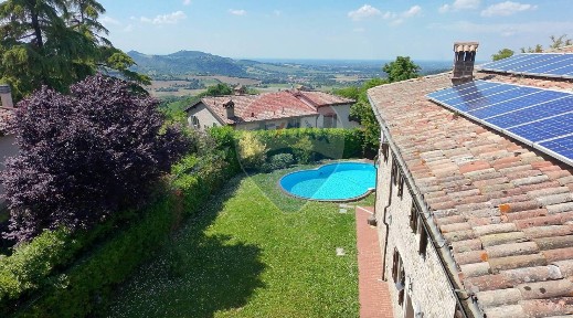 Villa unifamiliare, ottimo stato, 498 m², Monte San Pietro