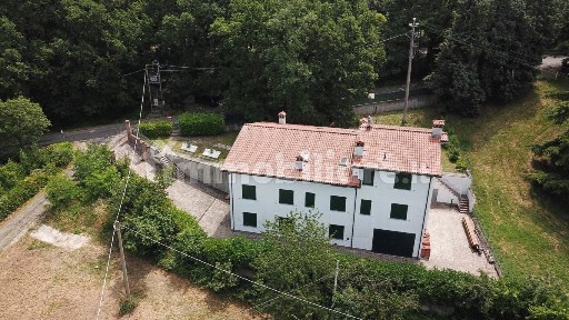 Villa bifamiliare via Ugo Cappelli 2, Tre Monti, Imola