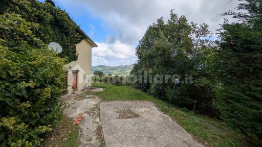 Villa unifamiliare via Ca' Vecchie, Monteacuto Vallese, San Benedetto Val di Sambro