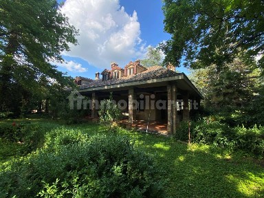 Villa plurifamiliare, buono stato, 966 m², Bazzano, Valsamoggia