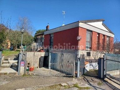 Villa bifamiliare, buono stato, 205 m², Vado, Monzuno