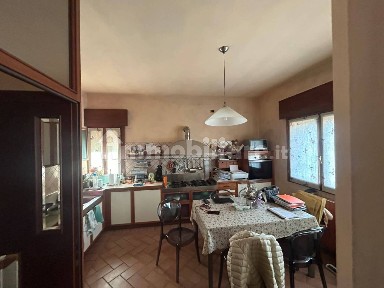 Villa bifamiliare via Montanara Nord, Borgo Tossignano