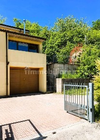 Villa plurifamiliare via di Ronco 28, Piamaggio, Monghidoro