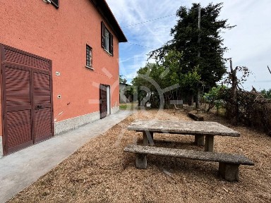 Villa unifamiliare, da ristrutturare, 151 m², Budrio