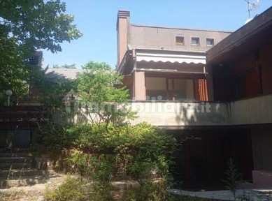 Monte San Pietro, Via Papa Giovanni