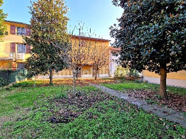 Villa unifamiliare, buono stato, 273 m², Centro, Anzola dell'Emilia
