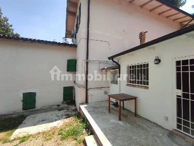 Villa unifamiliare, da ristrutturare, 62 m², Villa Rizzi, San Lazzaro di Savena