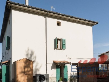 Villa bifamiliare, buono stato, 266 m², Sasso Marconi