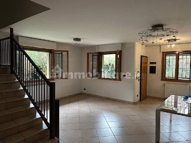 Villa bifamiliare, buono stato, 240 m², San Lazzaro, San Lazzaro di Savena