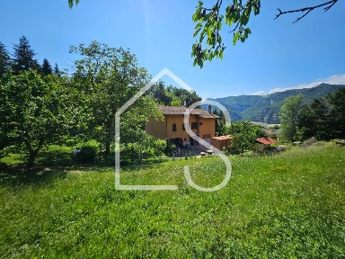 Villa unifamiliare, buono stato, 300 m², Monzuno