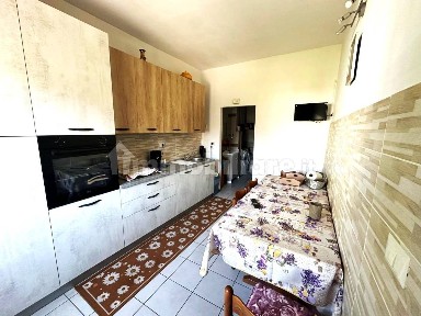 Appartamento in villa 103 m², Centro, Mordano