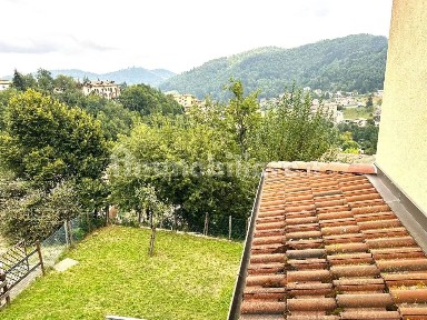 Villa unifamiliare, buono stato, 192 m², Centro, Castel d'Aiano