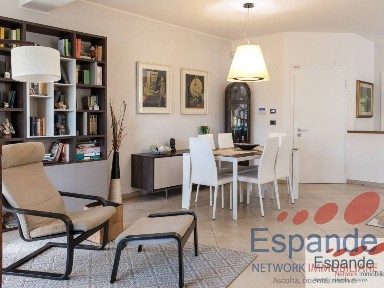 Villa plurifamiliare, ottimo stato, 240 m², Centro, Gaggio Montano