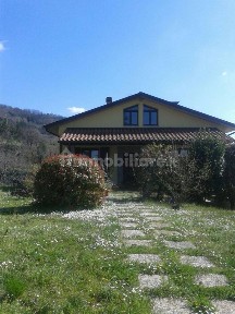 Villa unifamiliare, ottimo stato, 300 m², Rioveggio, Monzuno