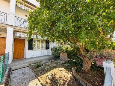 Villa a schiera via Salvador Allende 20, Villa Verucchio, Verucchio