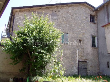 Villa a schiera Località Lombardi 120, Serra Di Maiolo, Maiolo